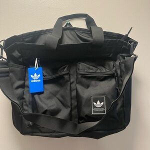 Adidas black utility tote 3.0 nwt east west tote crossbody